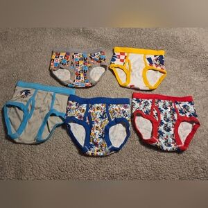 Sonic The Hedgehog Boys 5pcs Used Briefs - Size 8